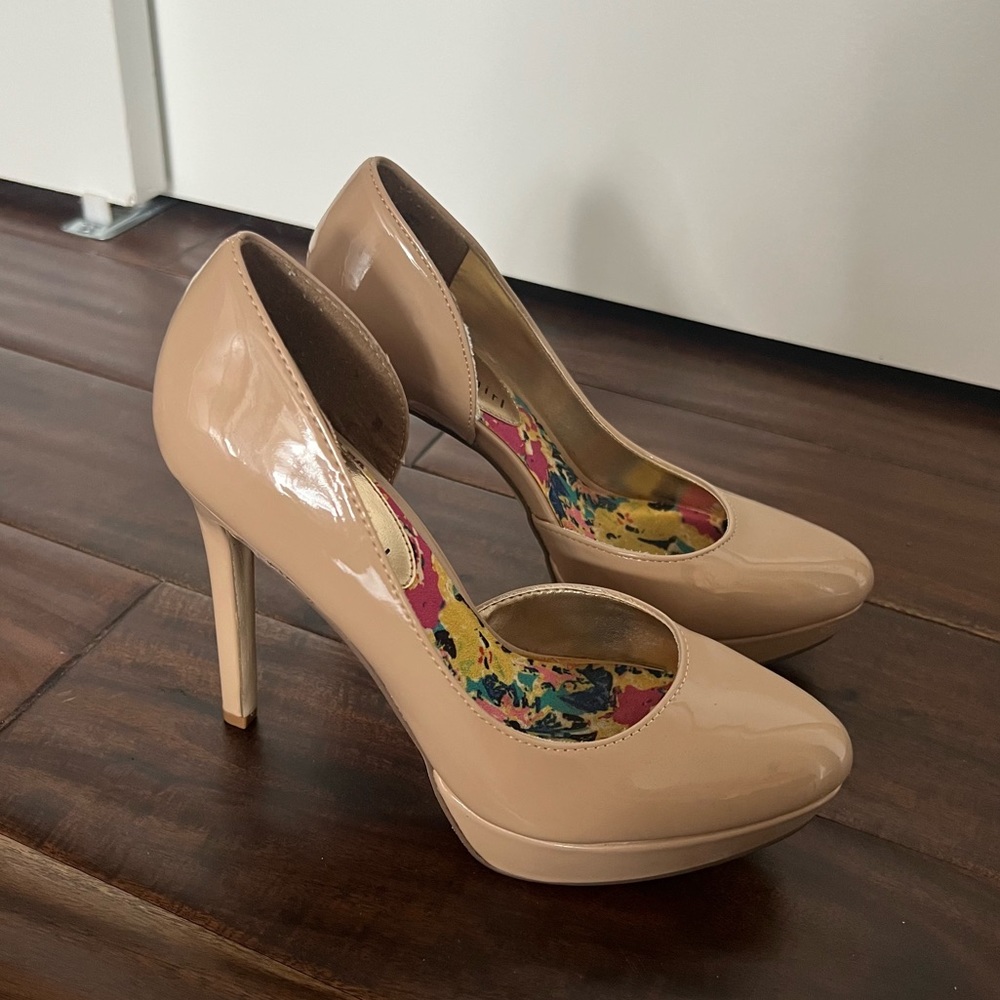 Madden Girl Nude Cutout Heels Size 7